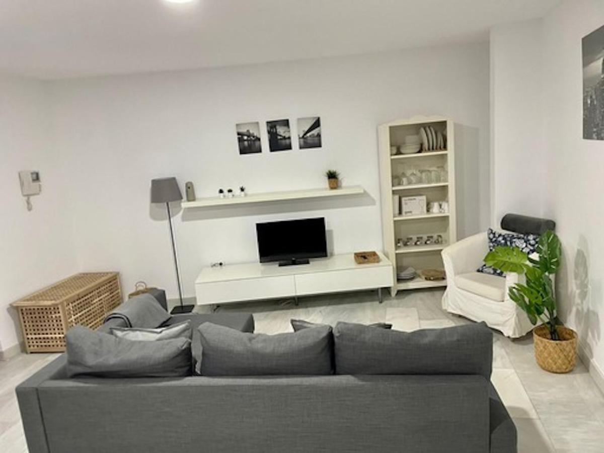 Holidays2Malaga Jinetes Junto Casco Historico & Parking Appartement Buitenkant foto