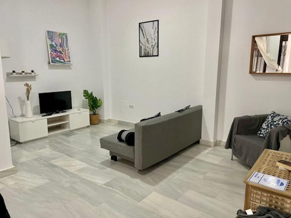 Holidays2Malaga Jinetes Junto Casco Historico & Parking Appartement Buitenkant foto