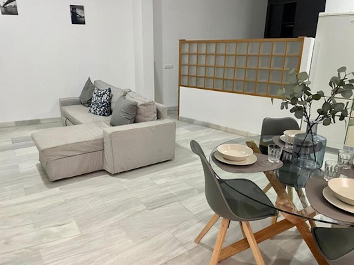 Holidays2Malaga Jinetes Junto Casco Historico & Parking Appartement Buitenkant foto